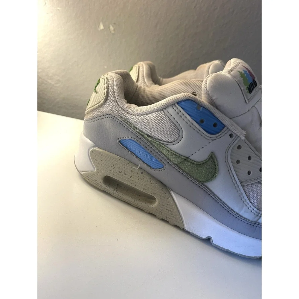 Nike Air Max 90 Evergreen Youth‎ / Women's Size 6 Y